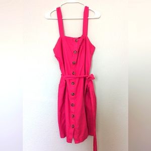 💕Perfect dress💕Barbie pink/ midi button up dress with pockets.